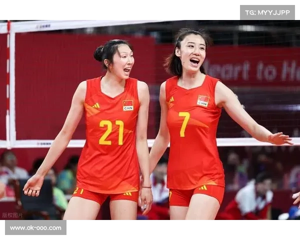 荷兰青年女排首次亮相上海争霸赛 展现青春风采与竞技实力 荷兰青年女排首次亮相上海争霸赛 展现青春风采与竞技实力