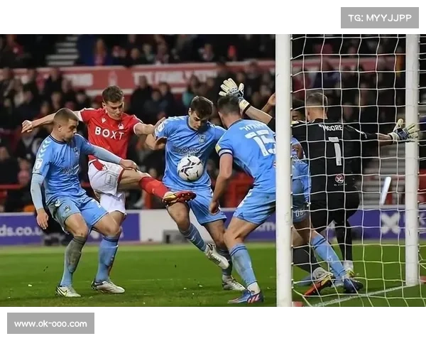 中国杯综合格斗巡回赛焦点对决 太依拉克迎战巴西传奇法布里西奥 中国杯综合格斗巡回赛焦点对决 太依拉克迎战巴西传奇法布里西奥